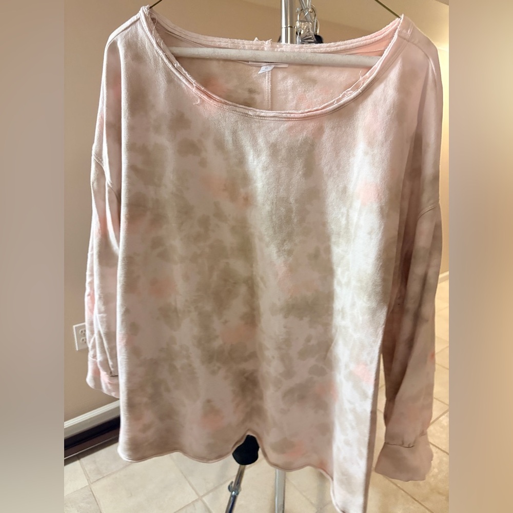 BOGO tie dye top plus